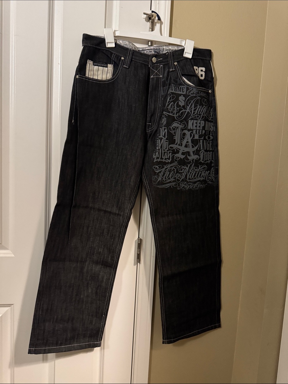 BLK DNM Black Straight Men's Jeans with Graphic Print